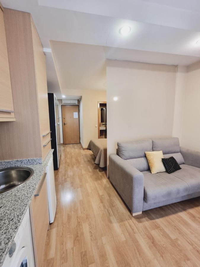 Apartamentos Salvia 4 Мадрид Екстериор снимка